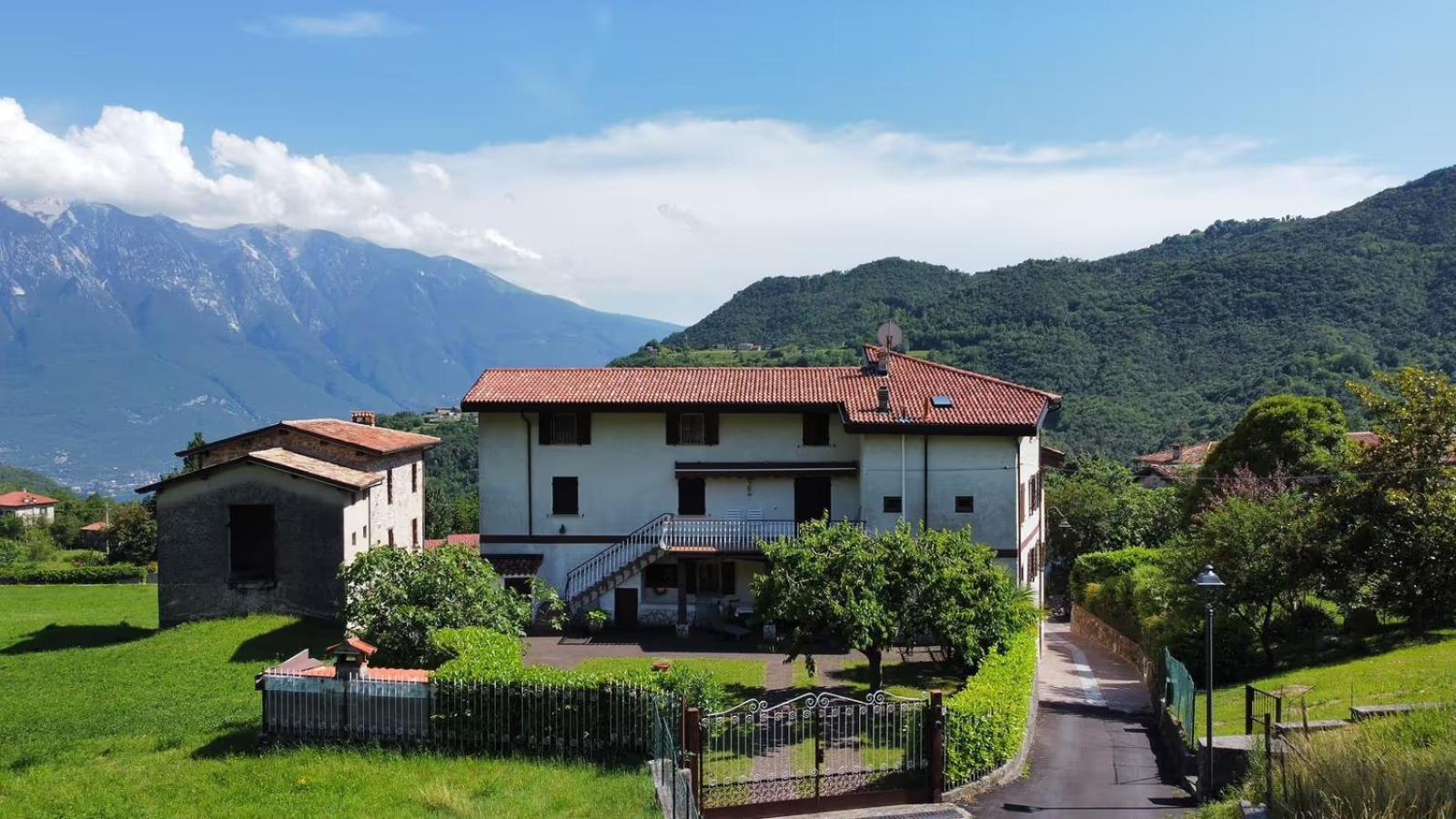 Casa Adele Apartment Tremosine Luaran gambar